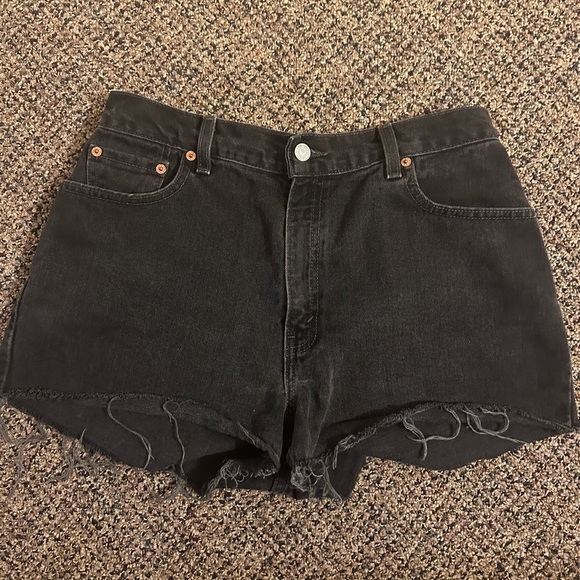 Levi 550 Black Shorts - Picture 1 of 4